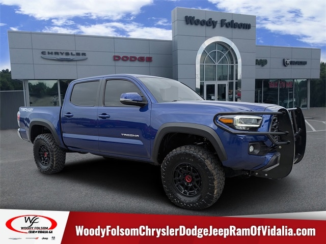 2022 Toyota Tacoma TRD Off Road's photo