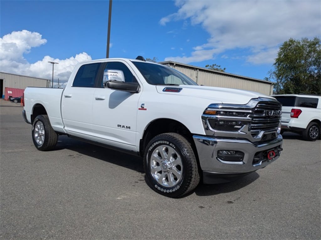 New 2026 Ram 2500 LARAMIE CREW CAB 4X4 6'4 BOX Pickup
