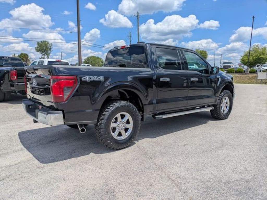 Used 2025 Ford F-150 XLT Truck