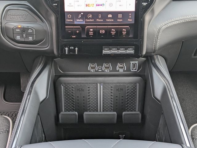 2025 RAM 2500 Limited - Photo 21