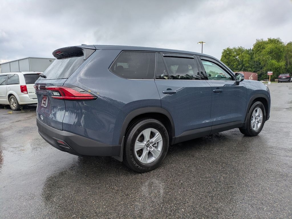 Used 2026 Toyota Grand Highlander LE SUV