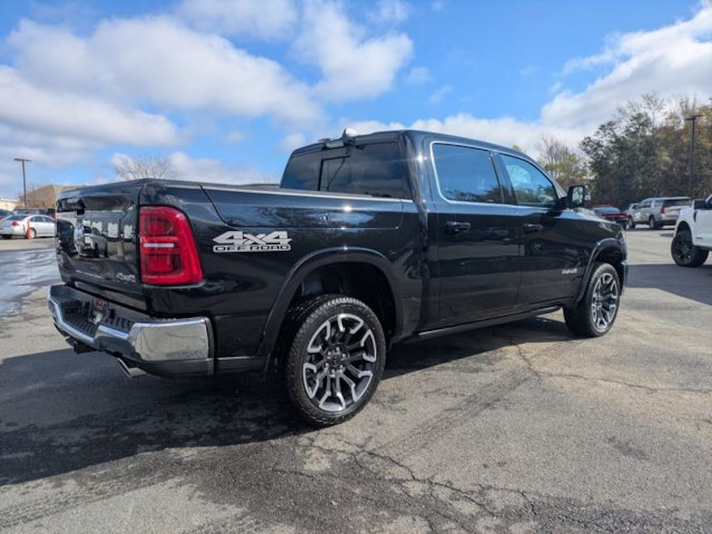 New 2026 Ram 1500 LIMITED LONGHORN CREW CAB 4X4 5'7 BOX Pickup