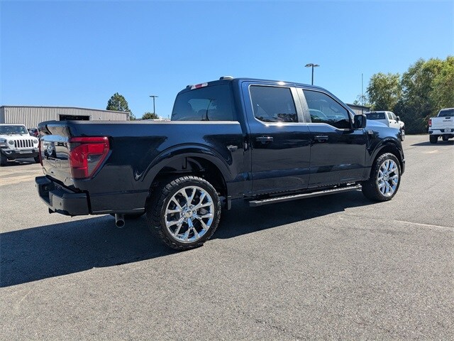 2025 Ford F-150 XLT photo 3