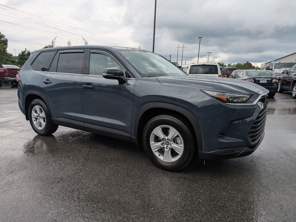 Used 2026 Toyota Grand Highlander LE SUV