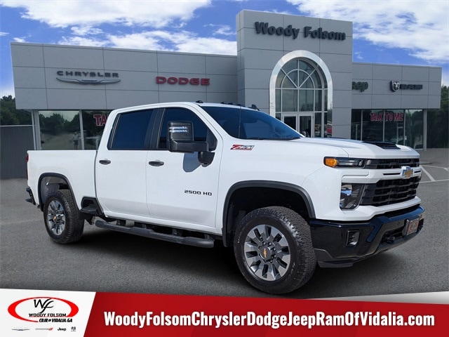 2025 Chevrolet Silverado 2500HD Custom's photo