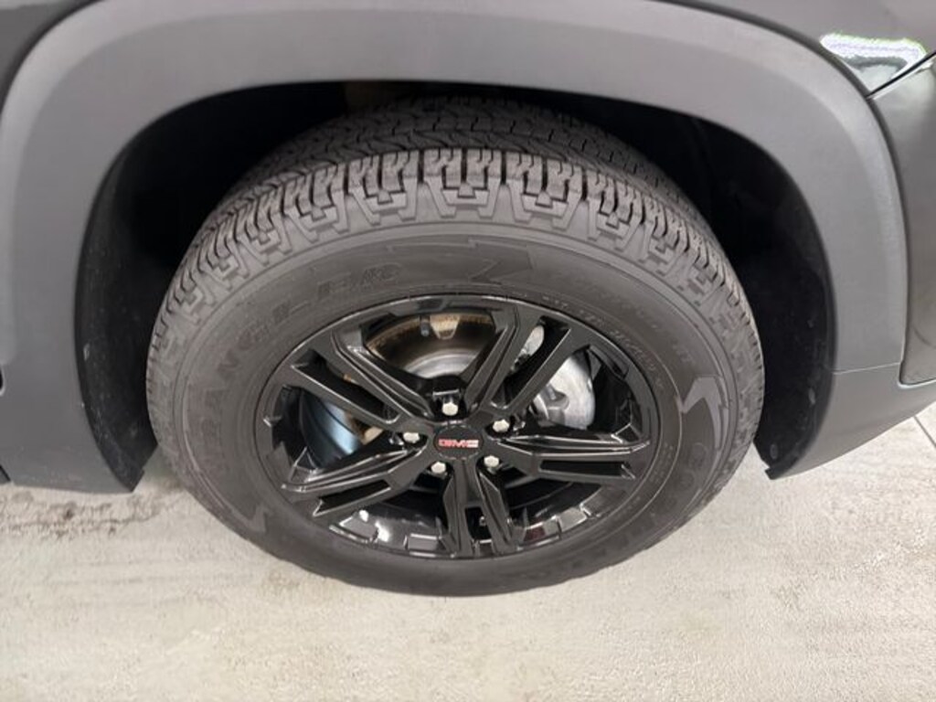 Used 2024 GMC Terrain AT4 SUV
