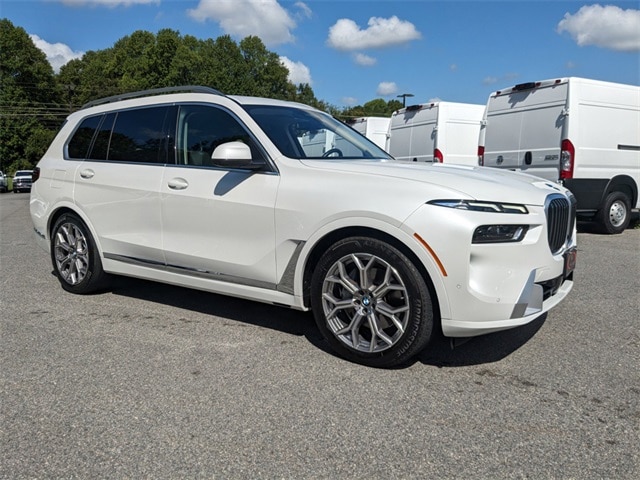 Used 2023 BMW X7 40i with VIN 5UX23EM01P9M76060 for sale in Vidalia, GA