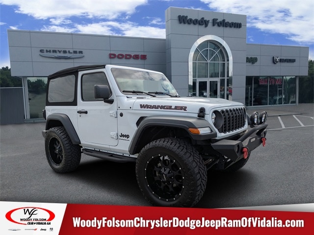 2024 Jeep Wrangler 2-Door Sport's photo