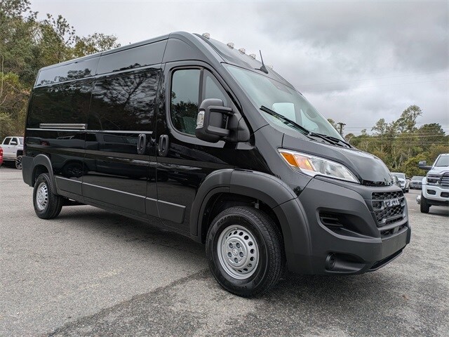 2026 Ram ProMaster 2500 Cargo Van photo 2