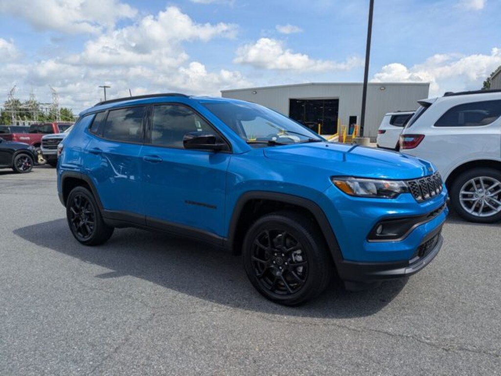 New 2026 Jeep Compass LATITUDE ALTITUDE 4X4 Sport Utility