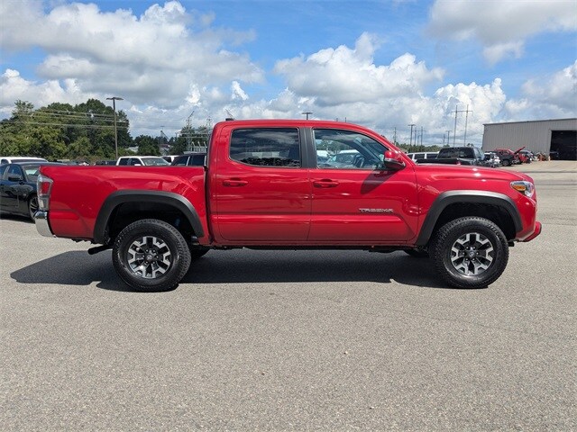 2023 Toyota Tacoma SR5 photo 2