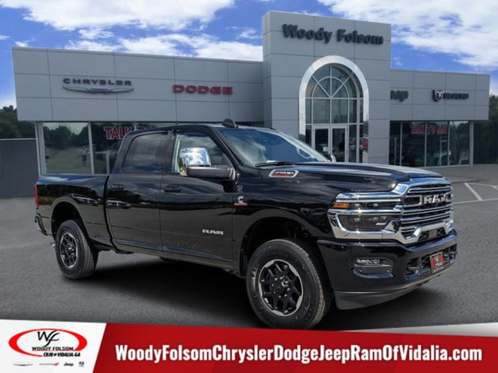 New 2025 Ram 2500 LARAMIE CREW CAB 4X4 6'4 BOX Pickup