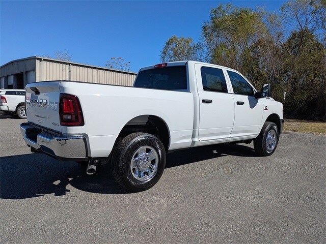 2026 Ram 2500 Tradesman photo 4