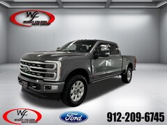 2024 Ford F-250SD Platinum Truck
