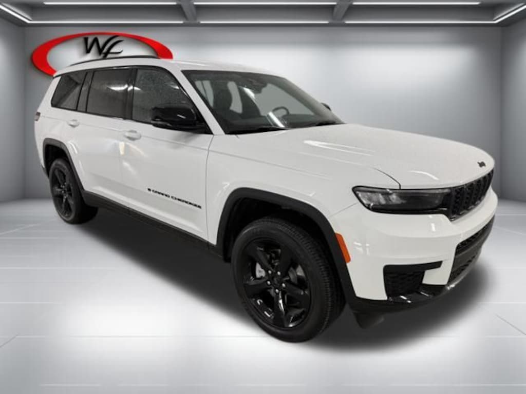 Used 2025 Jeep Grand Cherokee L Altitude SUV