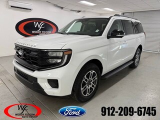 2025 Ford Expedition Active SUV