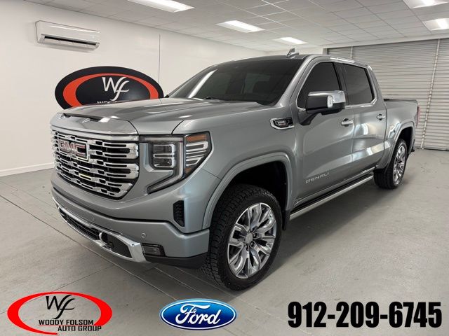 2023 GMC Sierra Denali's photo