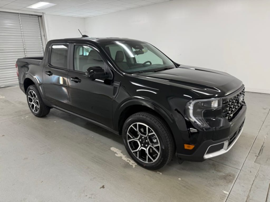 New 2025 Ford Maverick Lariat Truck