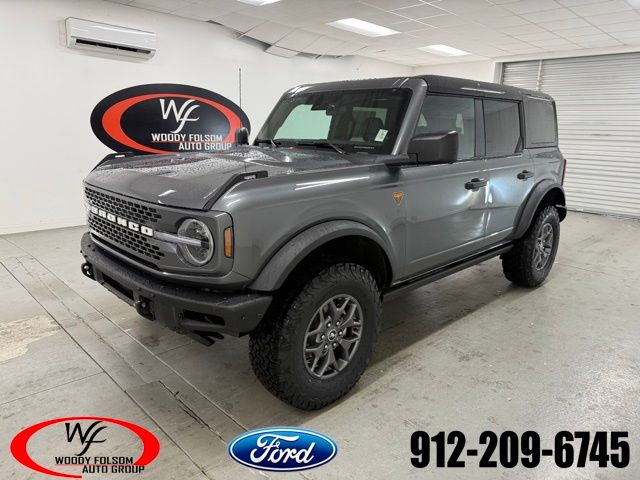 2025 Ford Bronco SUV 