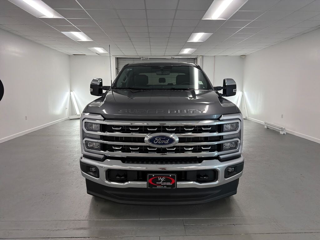 New 2026 Ford F-250SD Lariat Truck