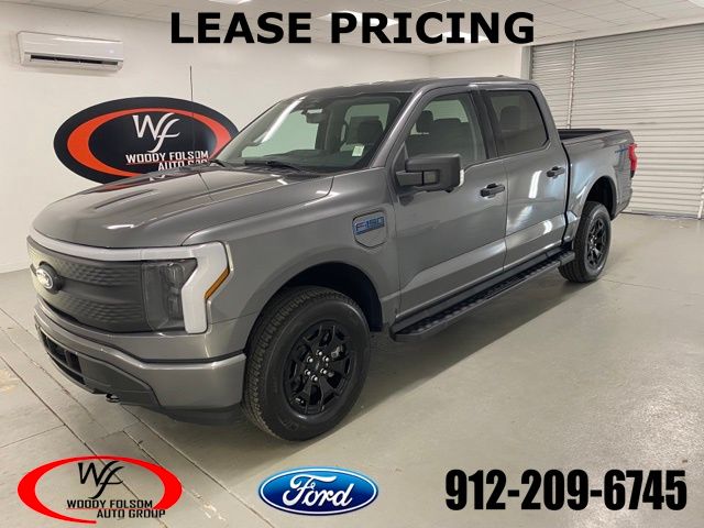 2025 Ford F-150 Lightning XLT's photo