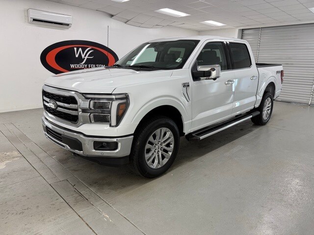 2025 Ford F-150 Lariat photo 2