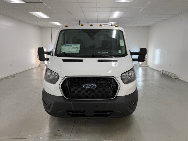 2025 Ford Transit photo 2