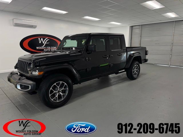 2024 Jeep Gladiator Sport S's photo