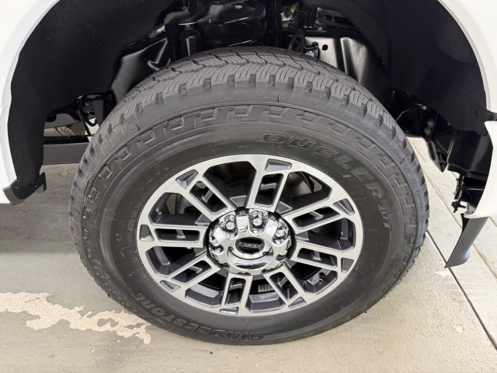 New 2026 Ford F-250SD Platinum Truck