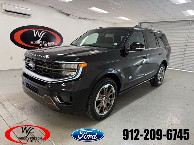 2025 Ford Expedition King Ranch's photo