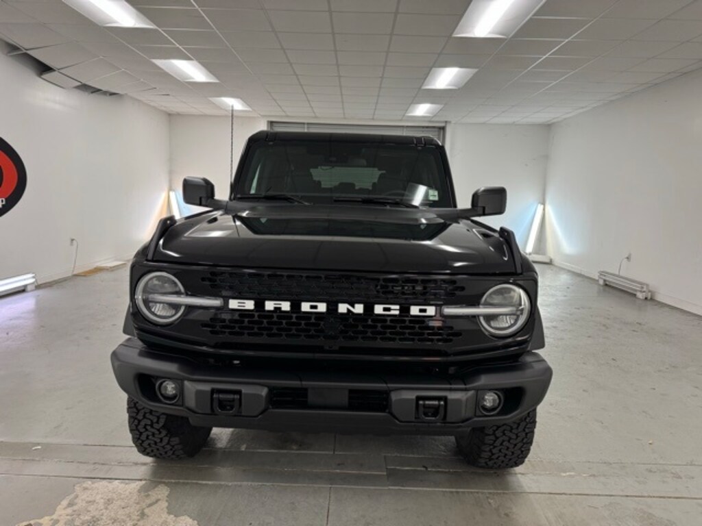 New 2025 Ford Bronco Badlands SUV