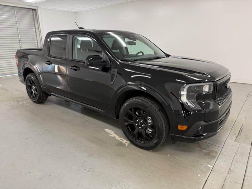 New 2025 Ford Maverick Lobo Standard Truck