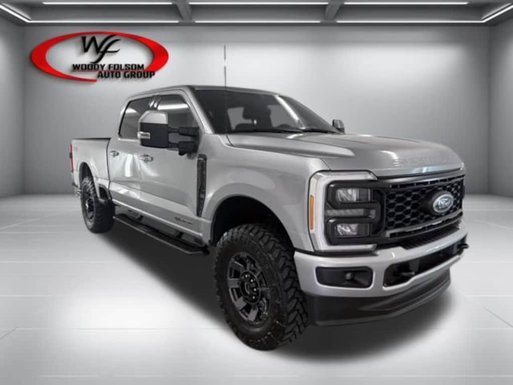 Used 2023 Ford F-250SD Lariat Truck