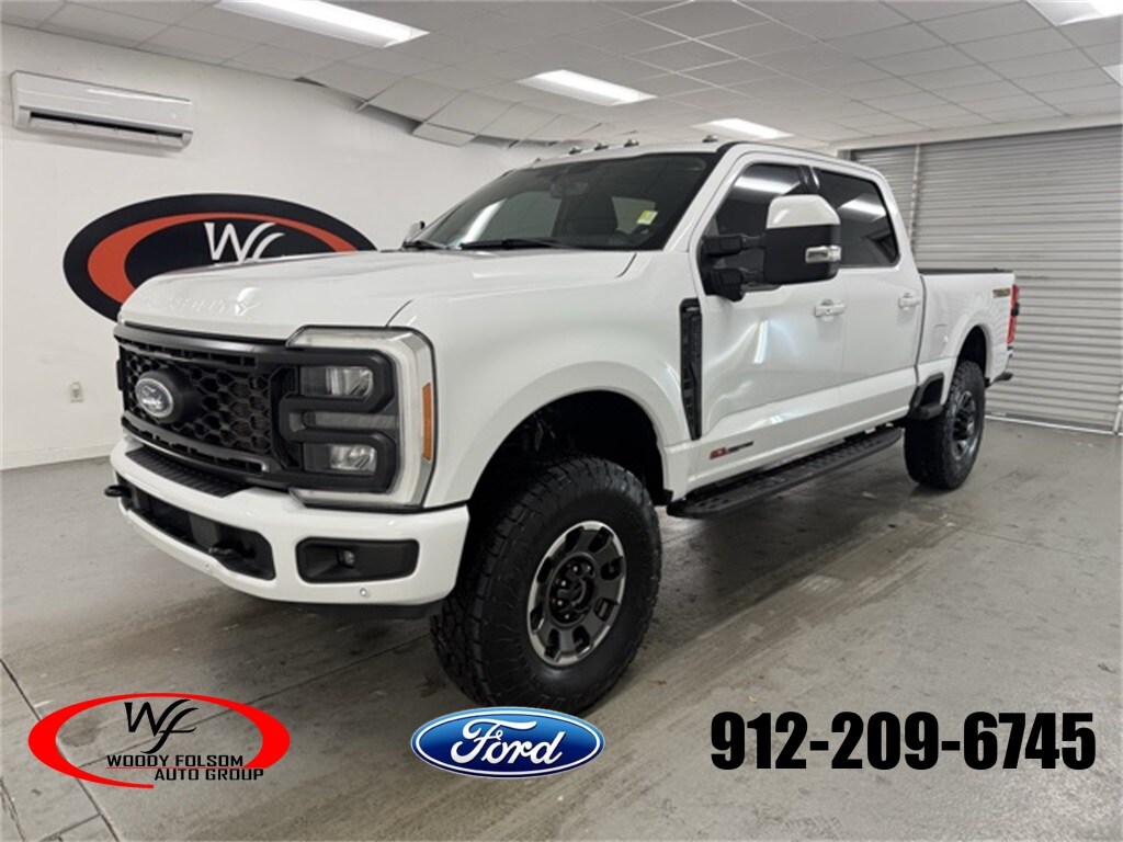 Used 2023 Ford F-250SD Lariat Truck