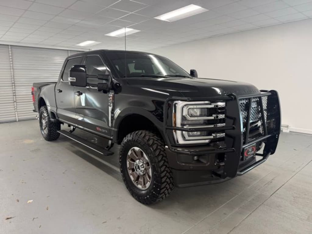 Used 2024 Ford F-250SD King Ranch Truck