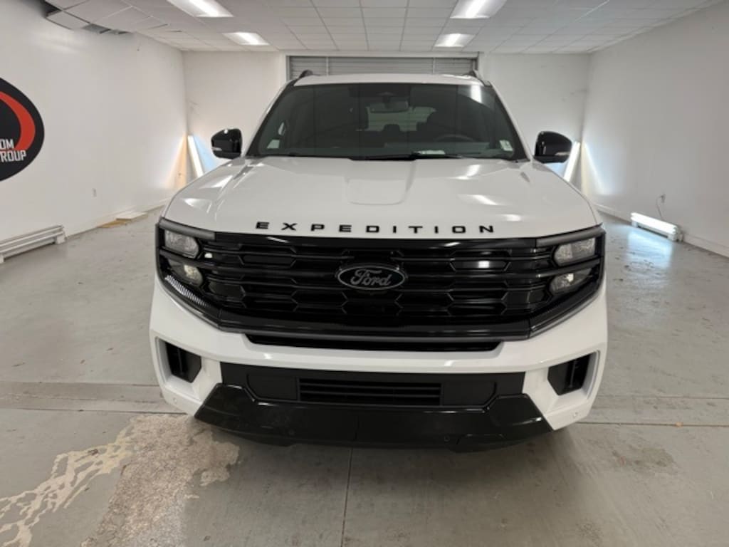 New 2025 Ford Expedition Platinum SUV