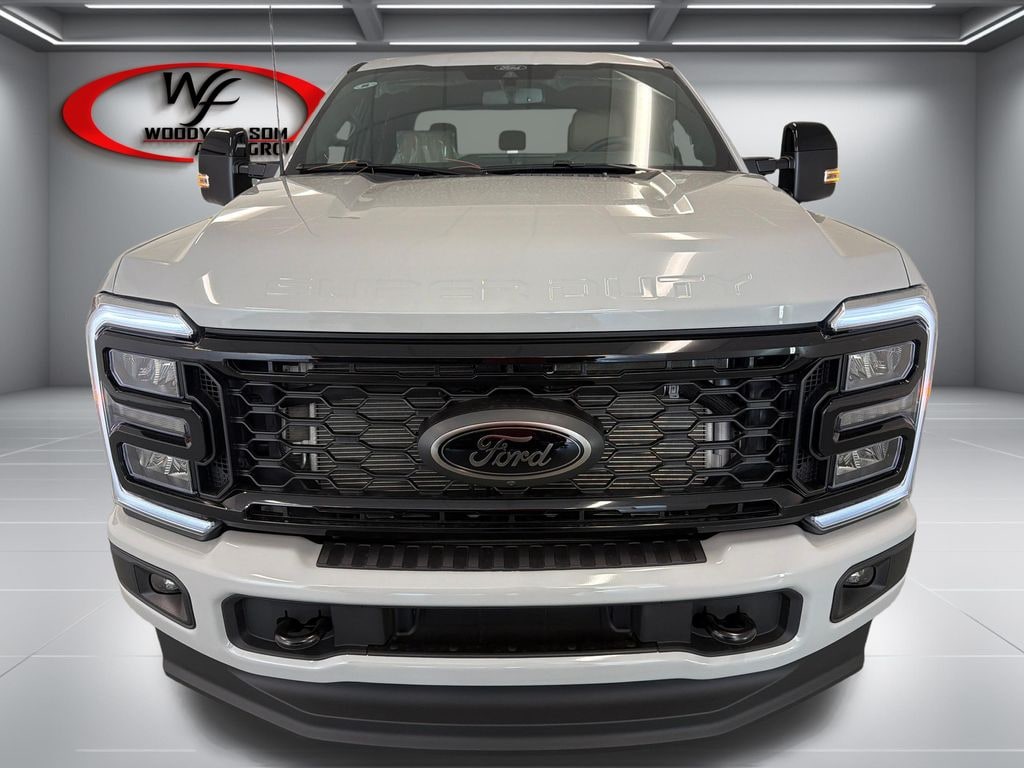 New 2026 Ford F-350SD Lariat Truck