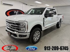 2026 Ford F-250SD Lariat Truck