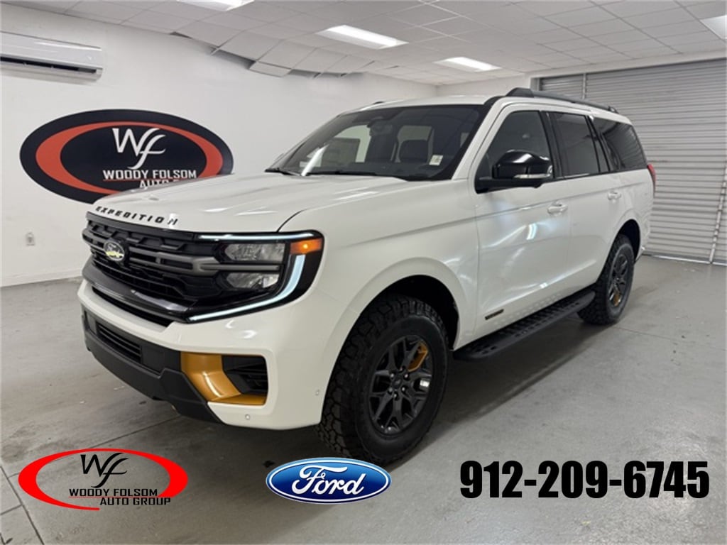 2025 Ford Expedition Tremor's photo