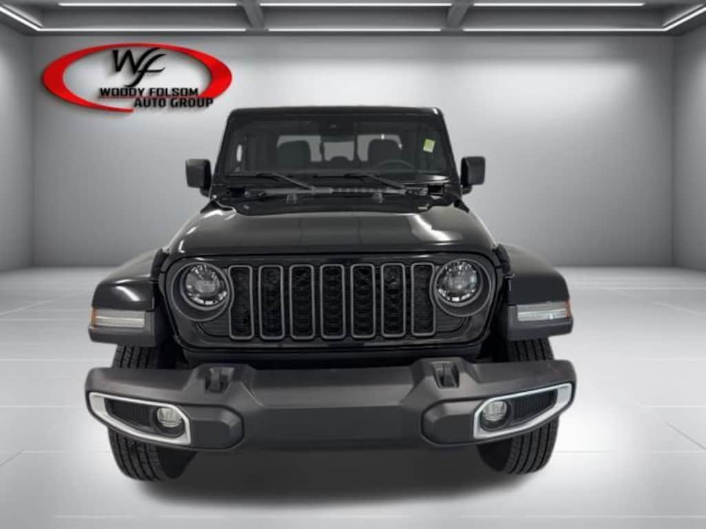 Used 2024 Jeep Gladiator Sport Truck