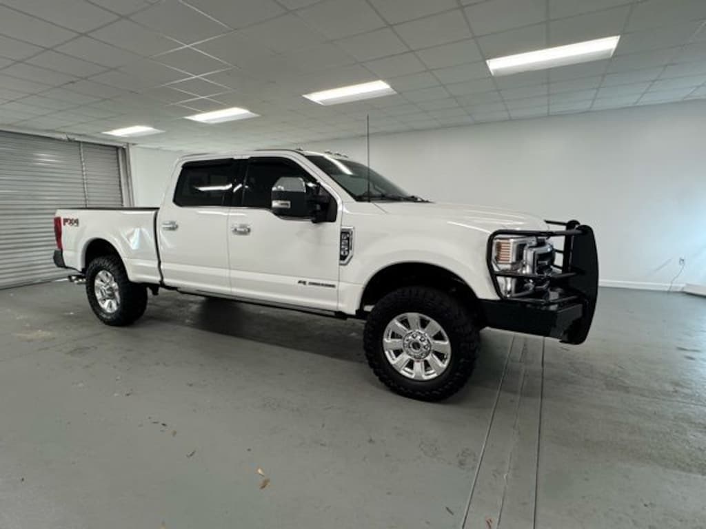 Used 2022 Ford F-250SD Platinum Truck