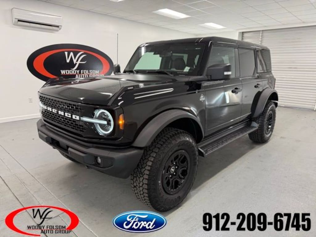 New 2025 Ford Bronco Outer Banks SUV