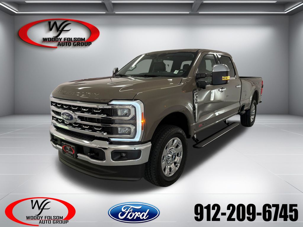 2026 Ford F-350SD Lariat
