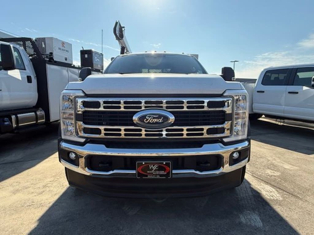 New 2025 Ford F-550SD XL Chassis