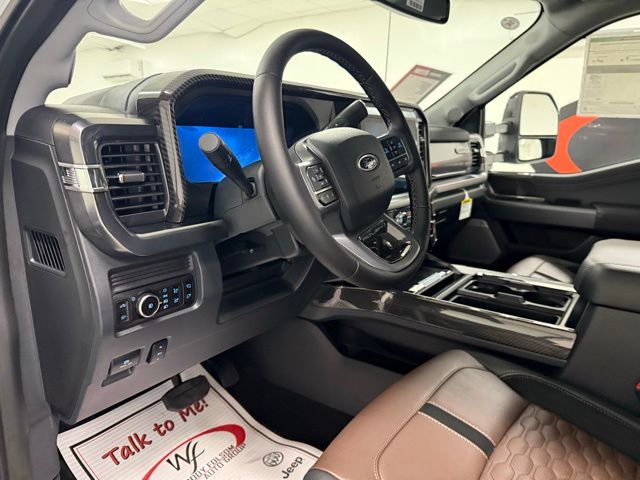 2025 Ford F-250 Super Duty Lariat - Photo 14