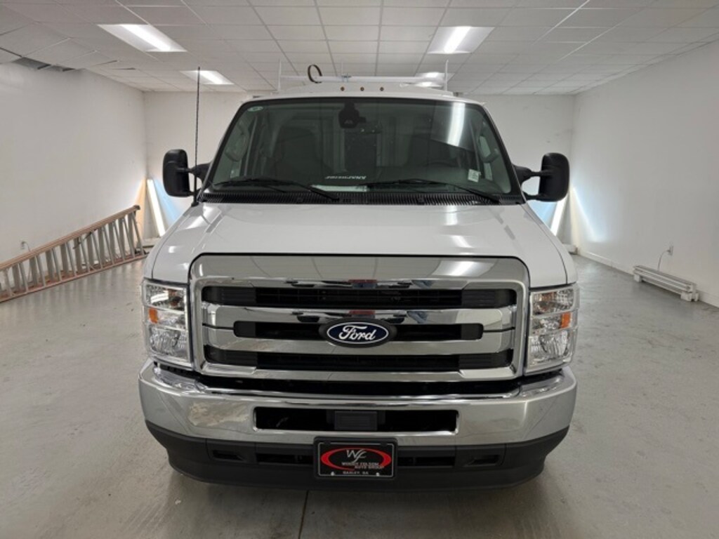New 2026 Ford E-350SD Base Cab/Chassis