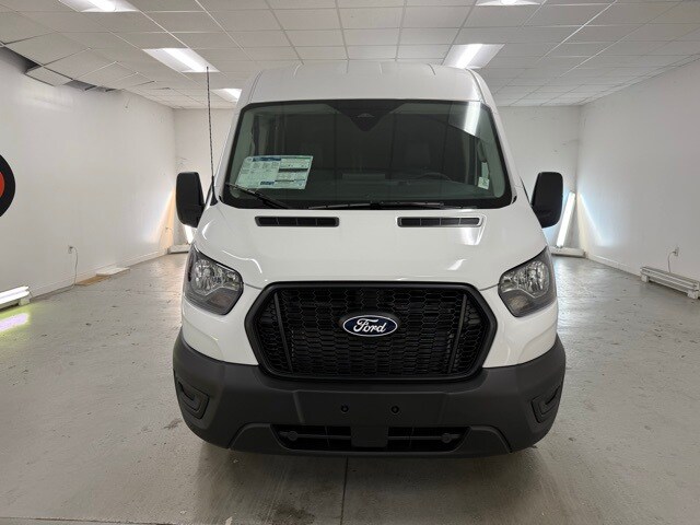 2026 Ford Transit photo 2