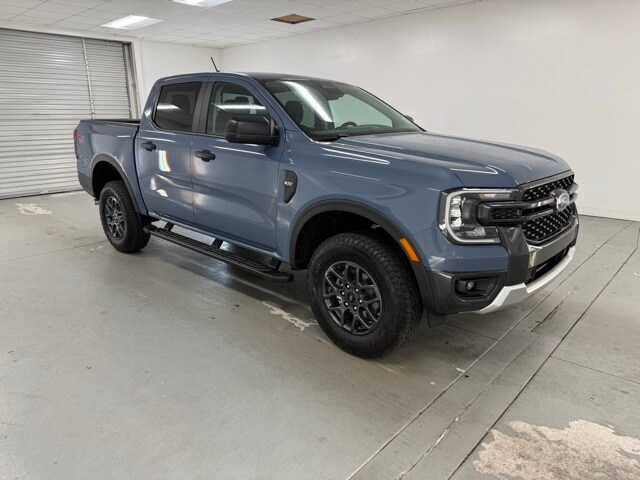2025 Ford Ranger XLT photo 3