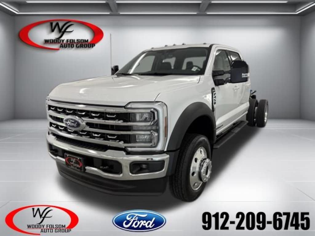 New 2026 Ford Chassis Cab F-450 Lariat TRUCK