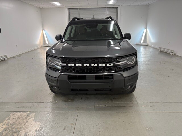 2025 Ford Bronco Sport Outer Banks photo 2